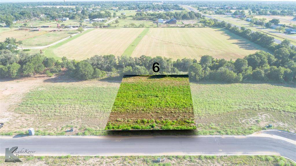 803 Whispering Oaks Drive, Clyde, TX 79510