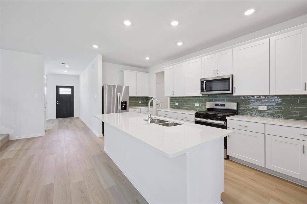 Seagoville, TX 75159,2211 Mustang Way