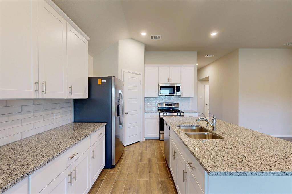 Princeton, TX 75407,400 Waterman Drive