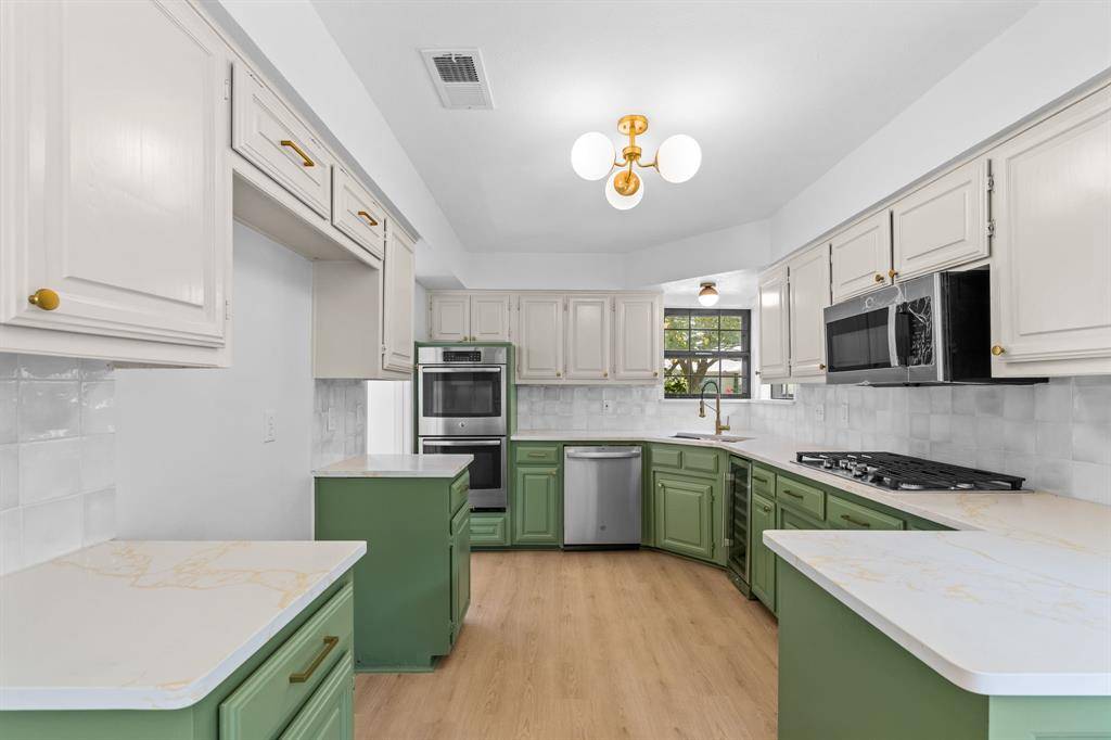 Richardson, TX 75080,238 High Brook Drive