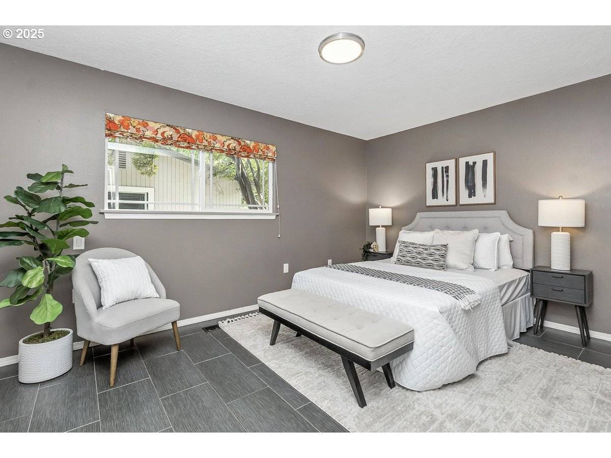 King City, OR 97224,16175 SW ROYALTY PKWY