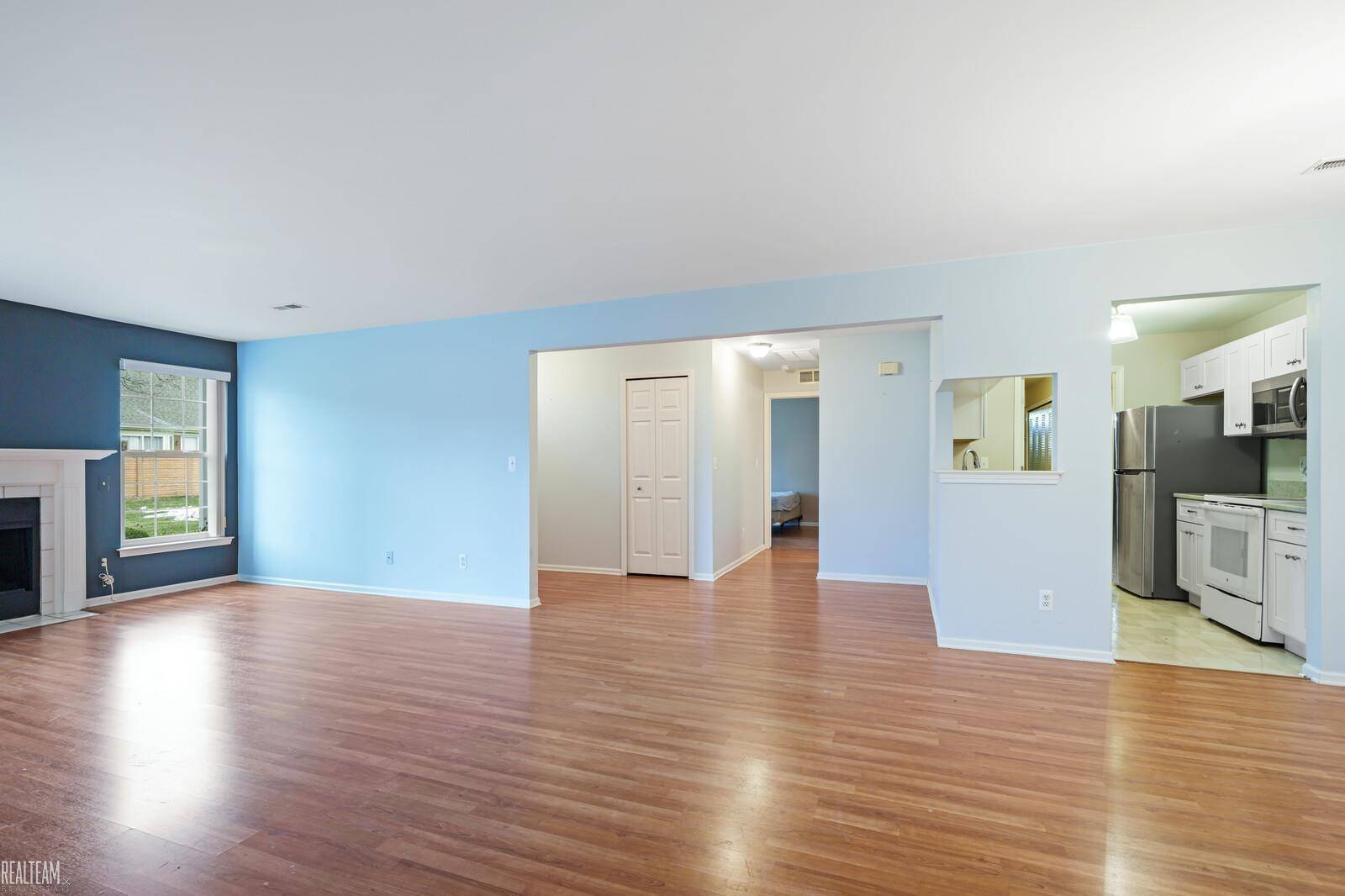 Sterling Heights, MI 48314,4287 Berkshire DR