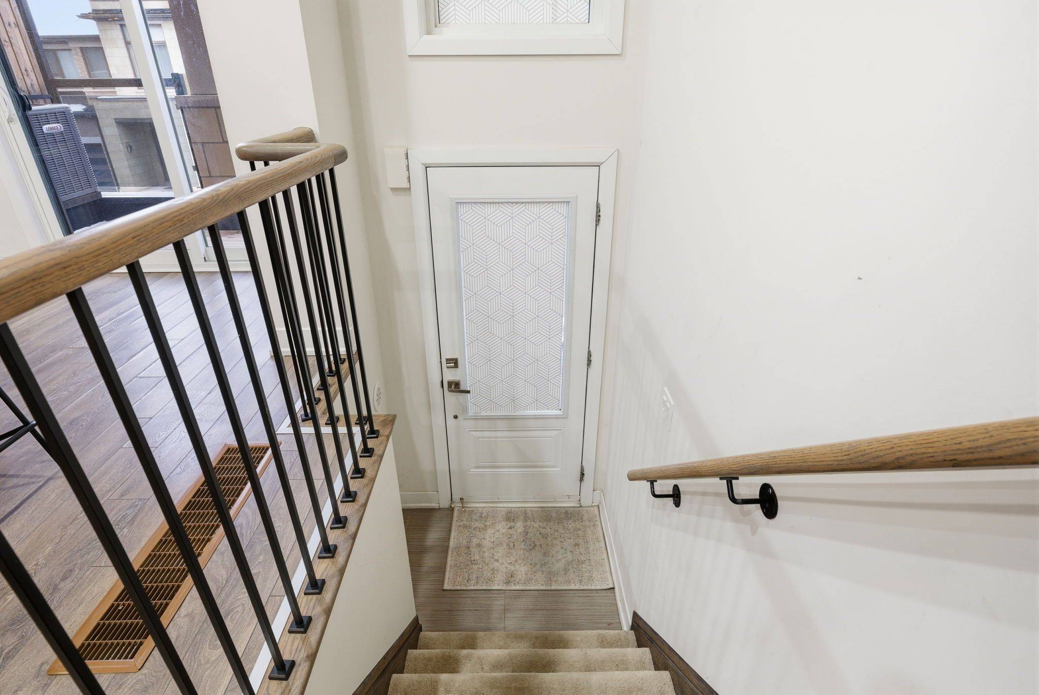 Whitby, ON L1R 0N8,33 Donald Fleming WAY #65