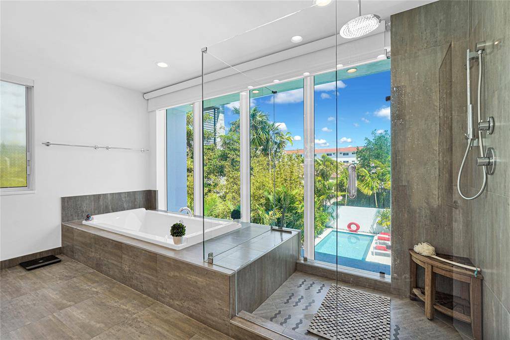 Fort Lauderdale, FL 33301,1312 SE 2nd St