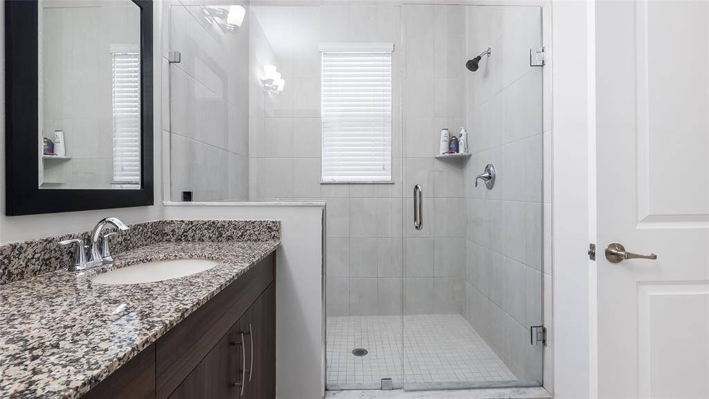 Pembroke Pines, FL 33029,20927 NW 1st Ct