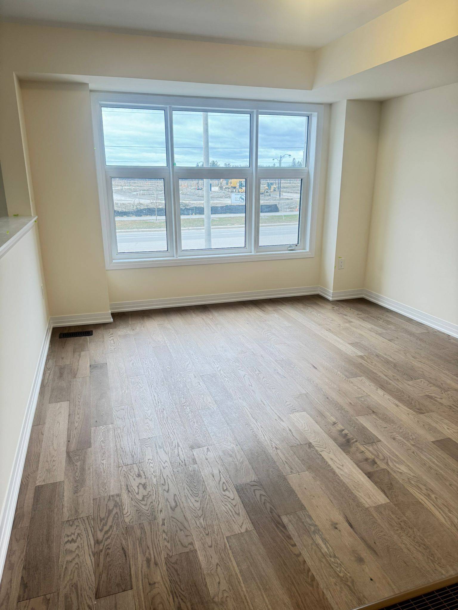 Richmond Hill, ON L4S 0P3,11389 Leslie ST