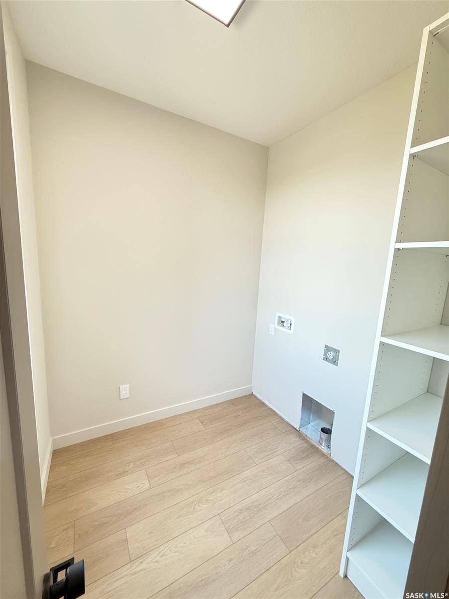 Weyburn, SK S4H 3B9,161 Delaet DRIVE