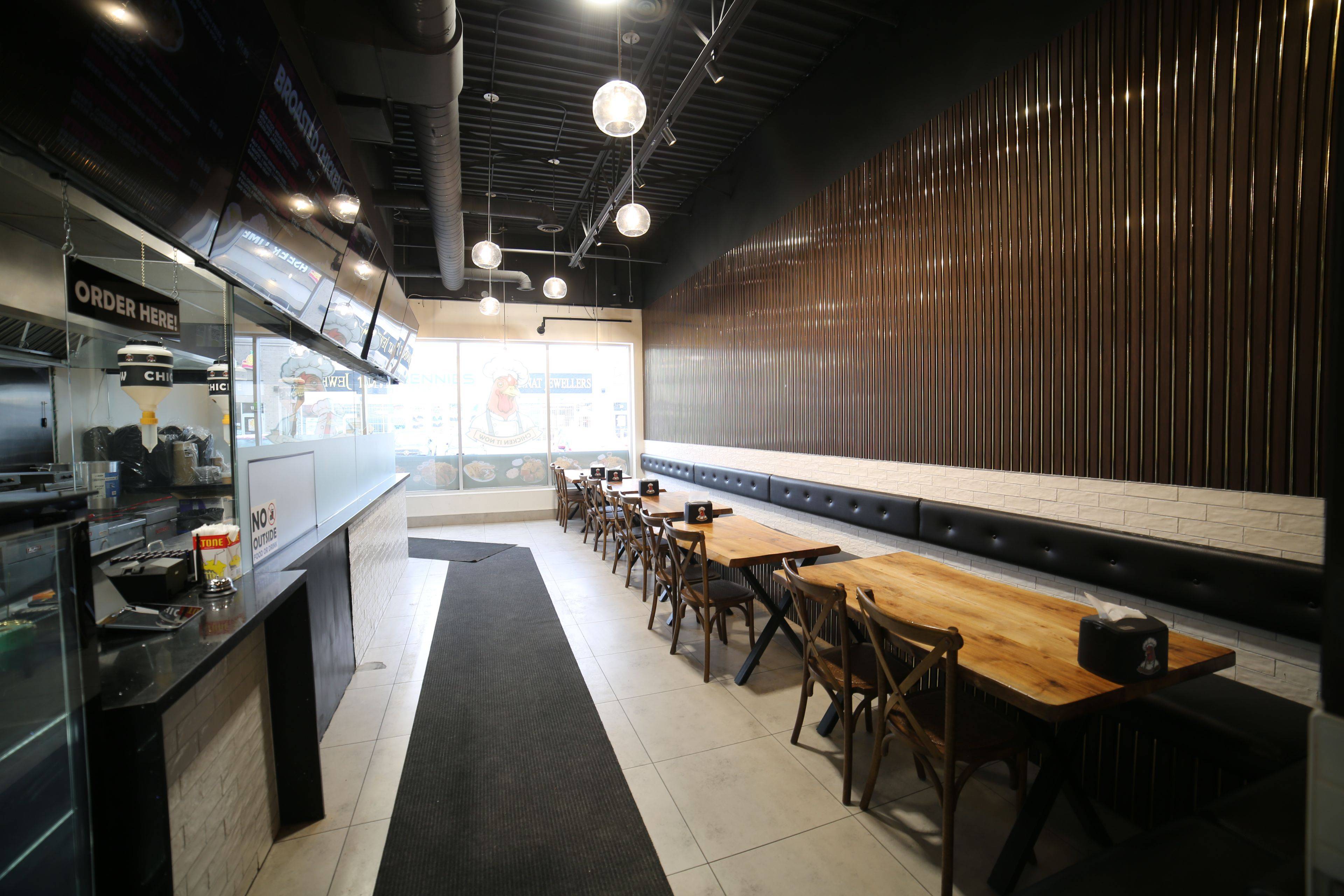 Mississauga, ON L5M 7N4,3460 Platinum DR #25