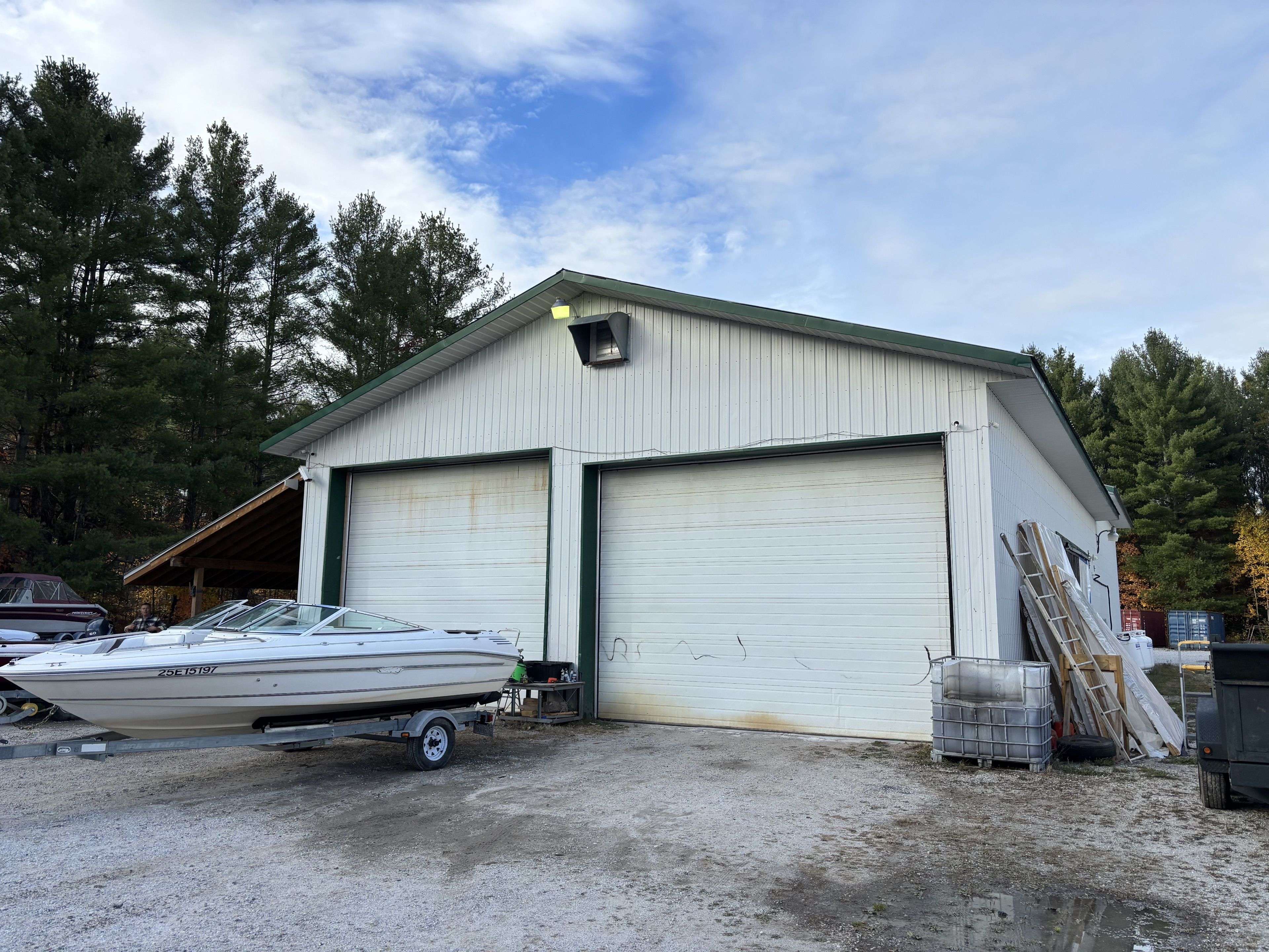 Addington Highlands, ON K0H 2G0,12706 Highway 41 HWY