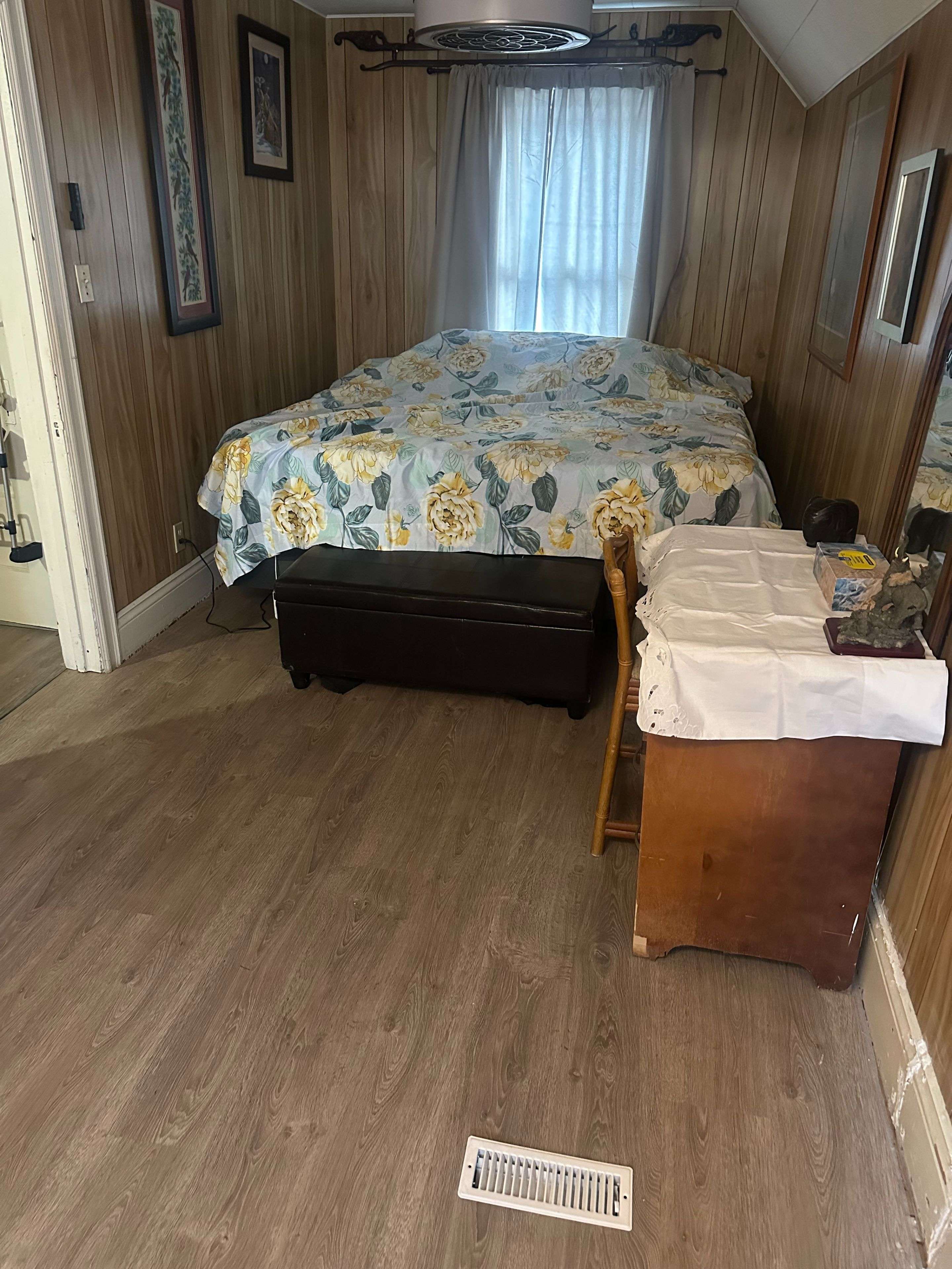 Hamilton, ON L8L 6T1,153 Barnesdale AVE N