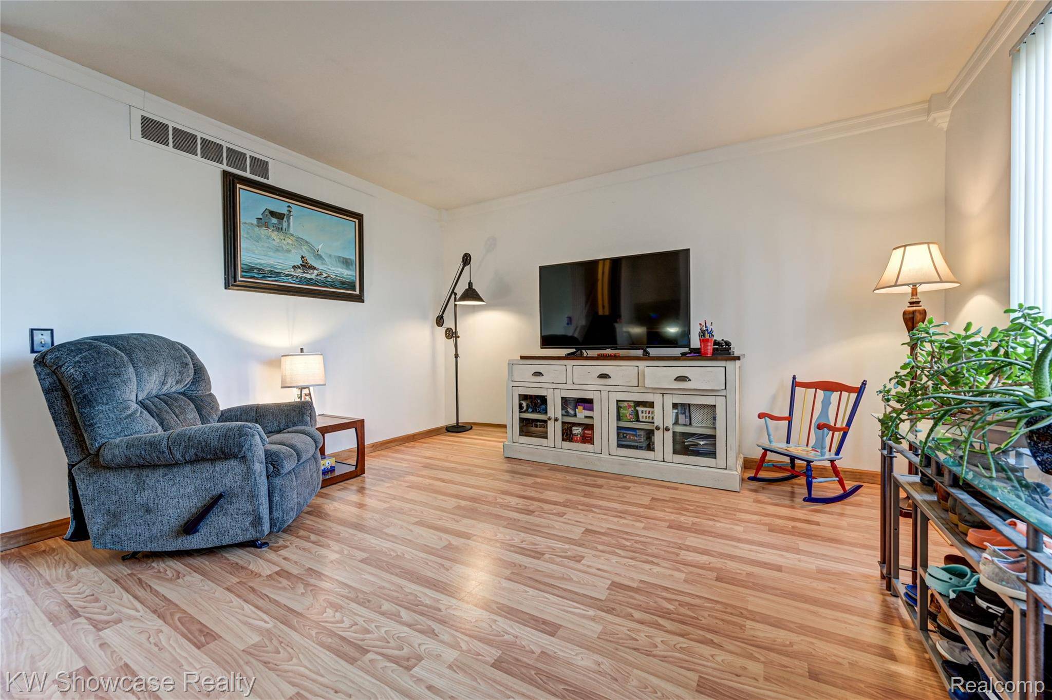 Waterford, MI 48327,1265 Oregon BLVD