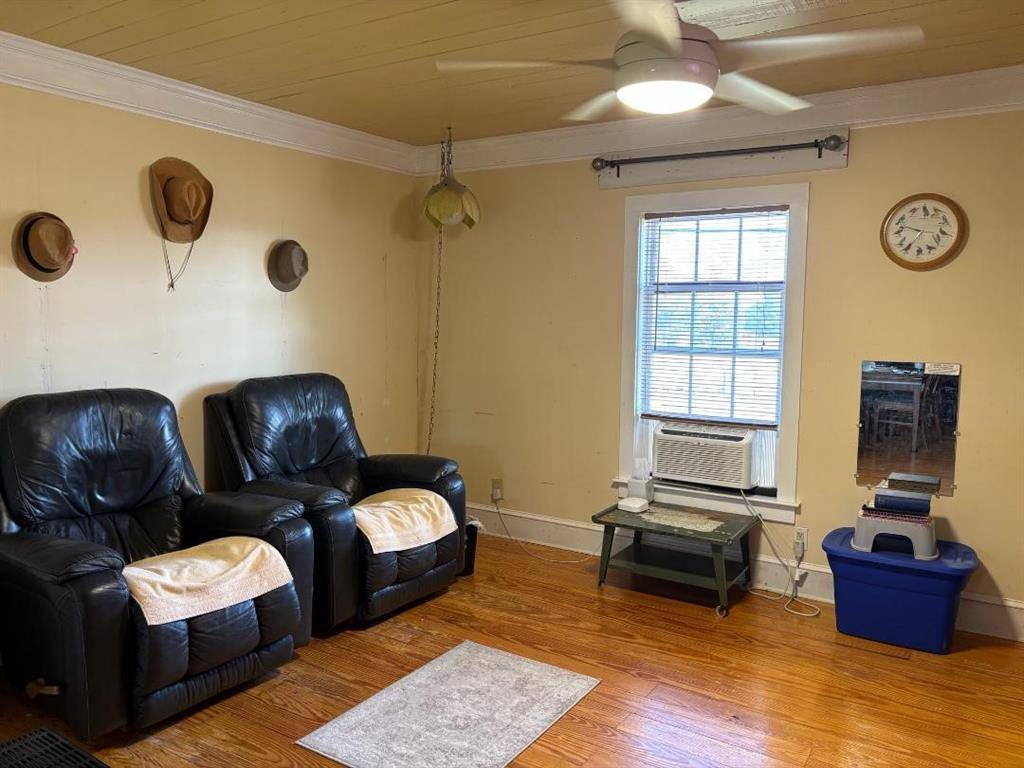 Springtown, TX 76082,1801 W HIGHWAY 199