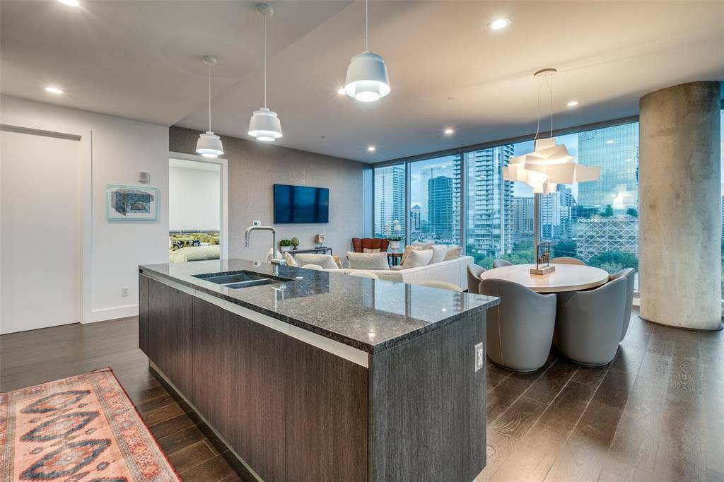 Dallas, TX 75201,3130 N Harwood Street #901