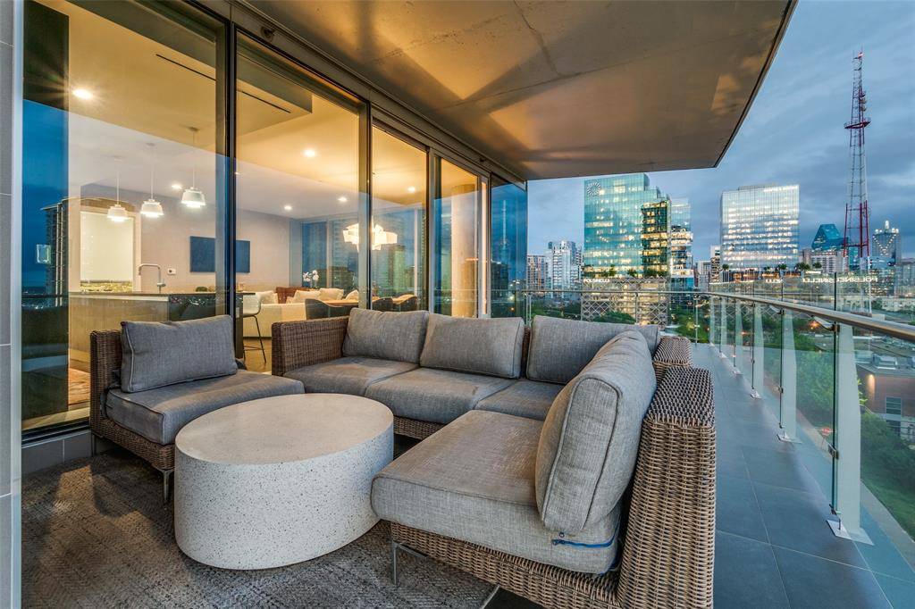 Dallas, TX 75201,3130 N Harwood Street #901