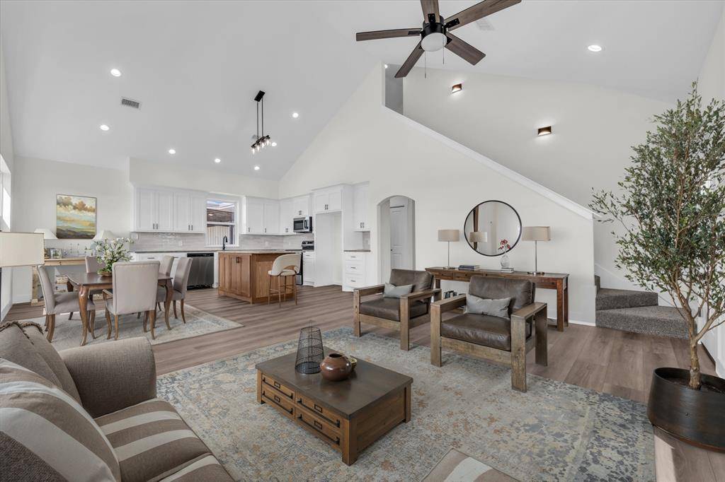 Elm Mott, TX 76640,182 S Baese Road