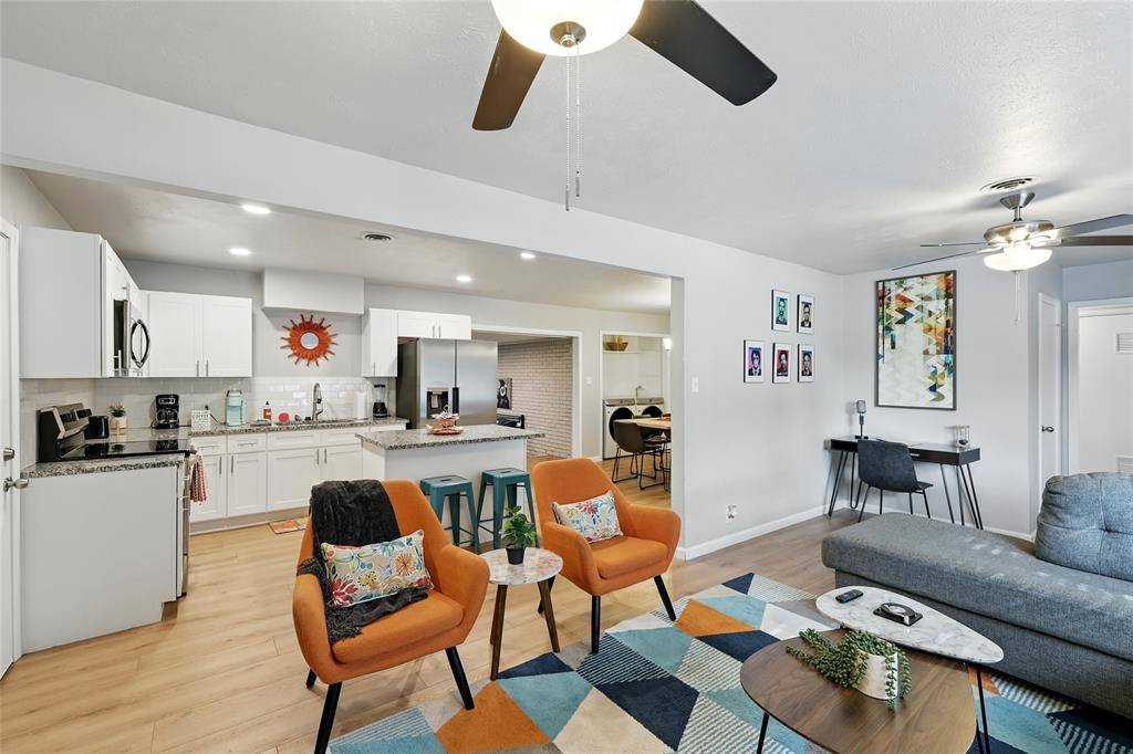 North Richland Hills, TX 76117,3542 Paramount Street