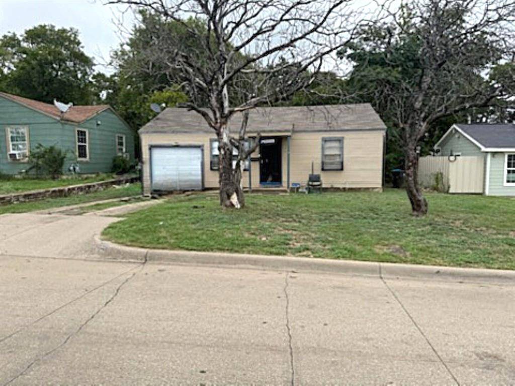 Fort Worth, TX 76110,3233 Evans Avenue