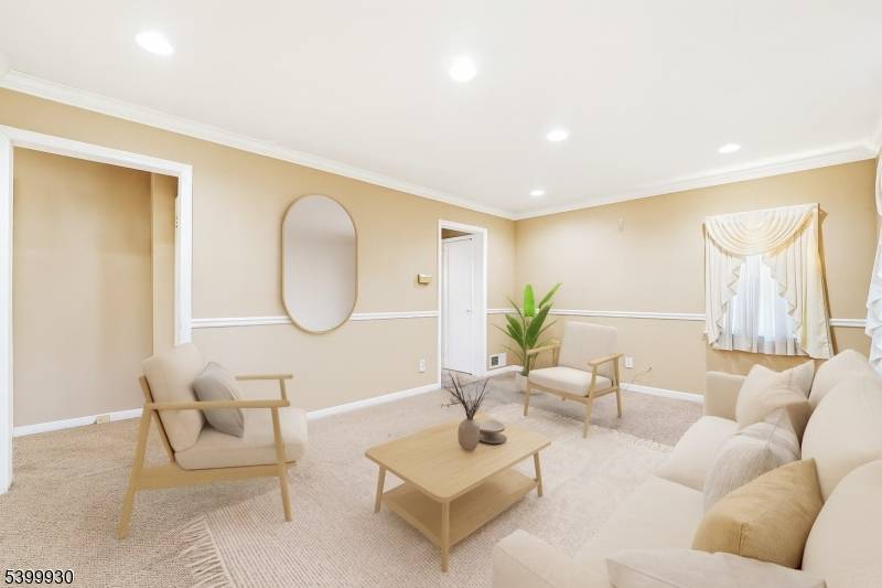 Clifton City, NJ 07012,51 Surrey Ln