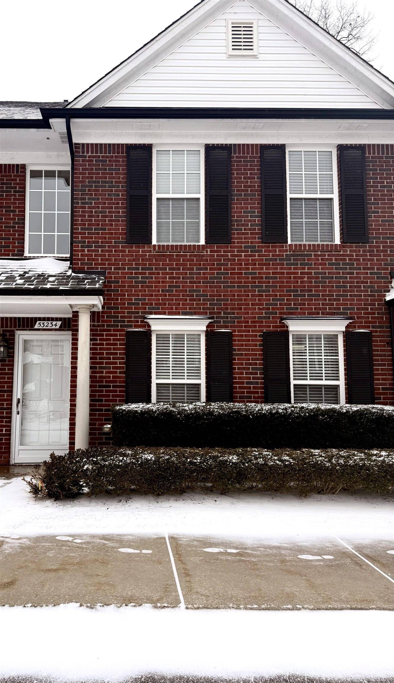 Shelby Twp, MI 48316,53234 Manchester