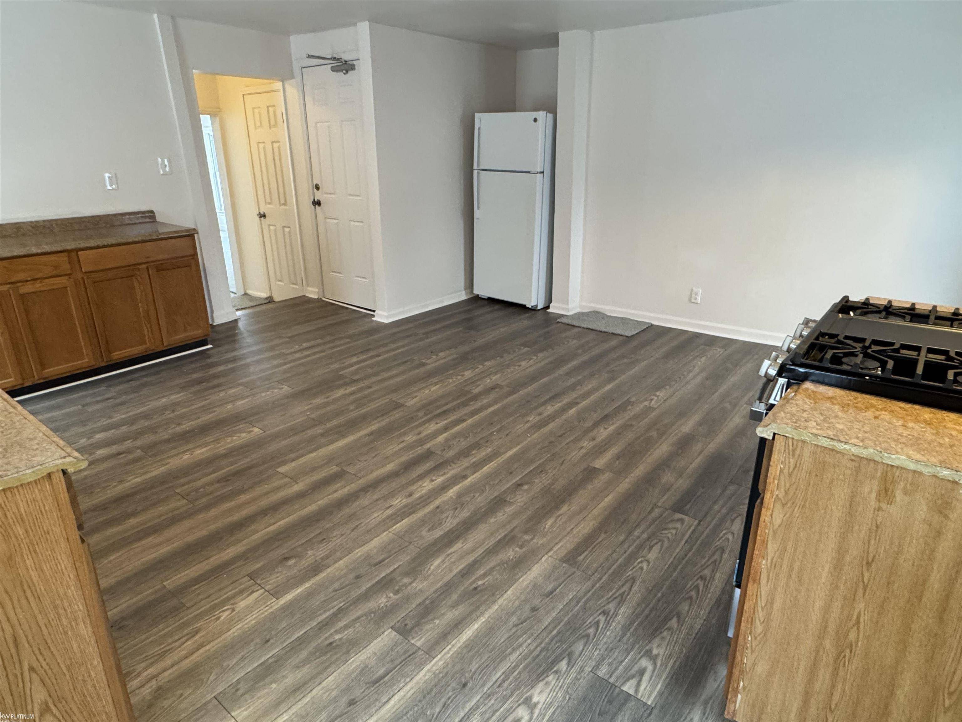 Port Huron, MI 48060,823 Beard ST