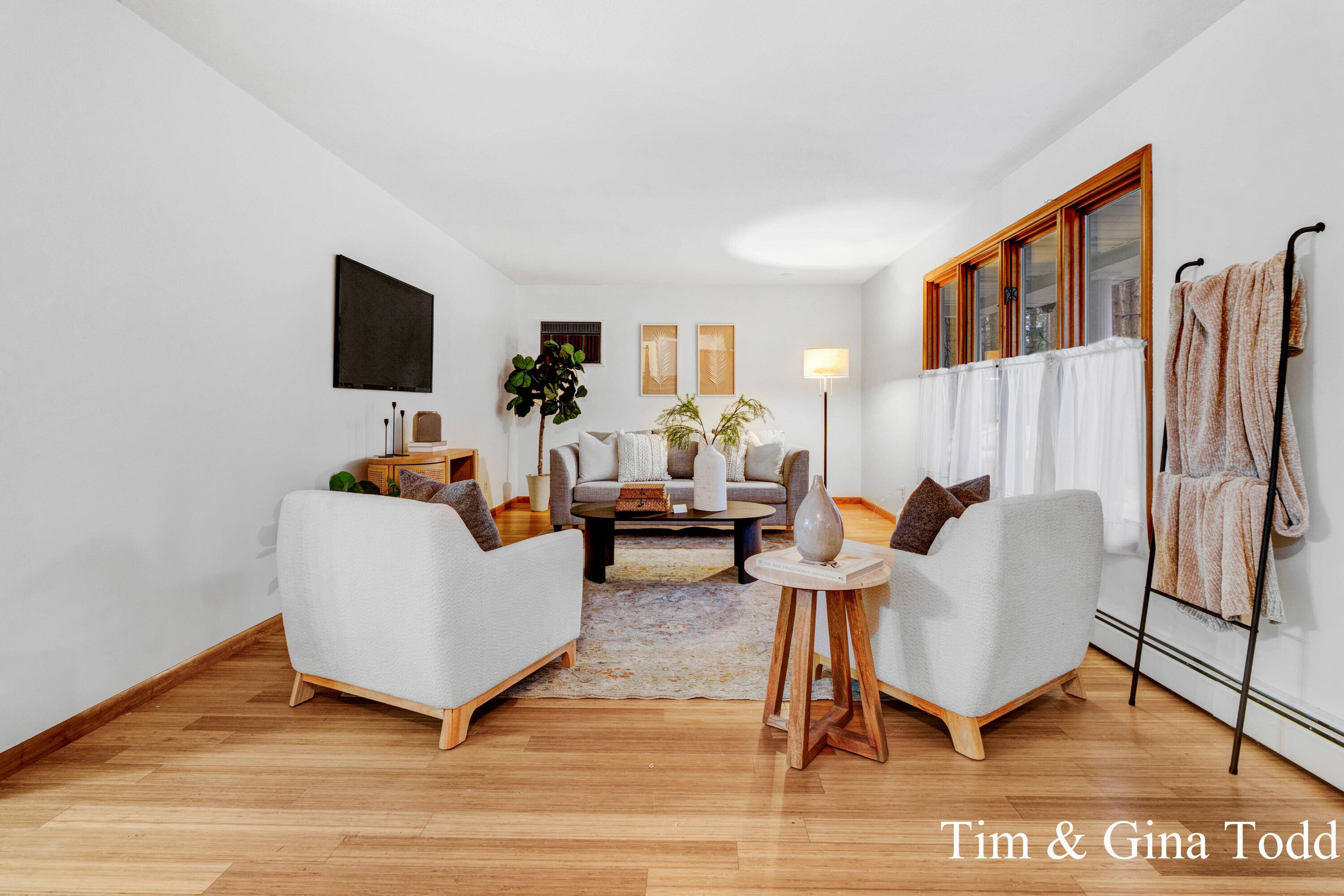 Grand Haven, MI 49417,16565 Beechnut CT