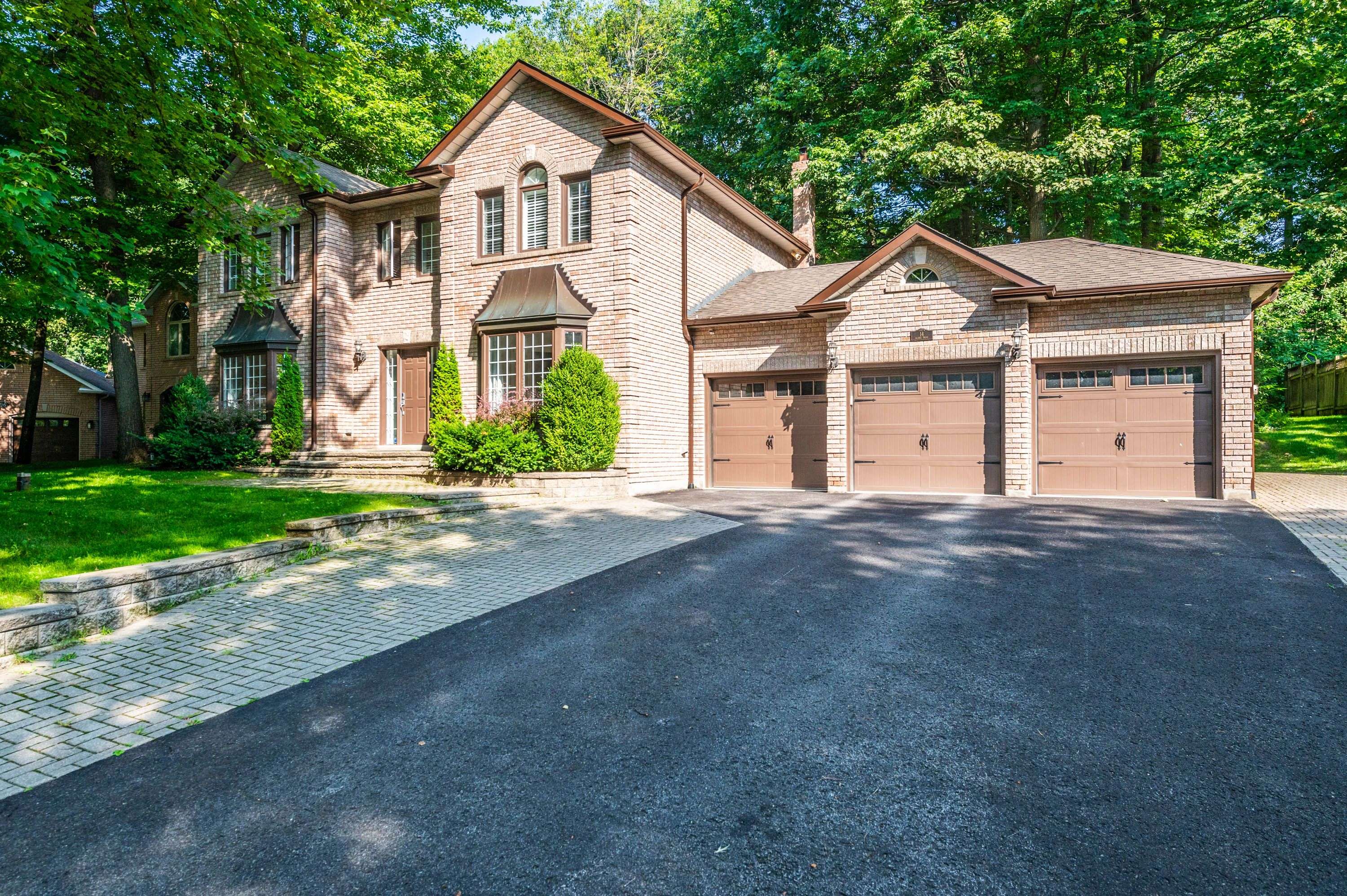 Springwater, ON L9X 0S2,14 Alana DR