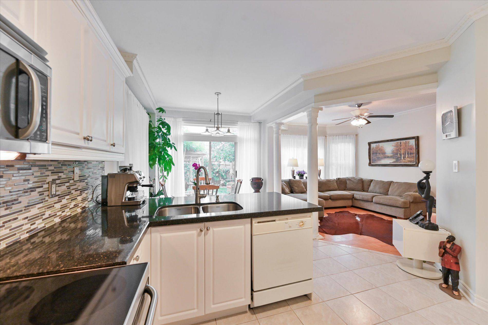 Mississauga, ON L5M 6R6,3485 Mcdowell DR