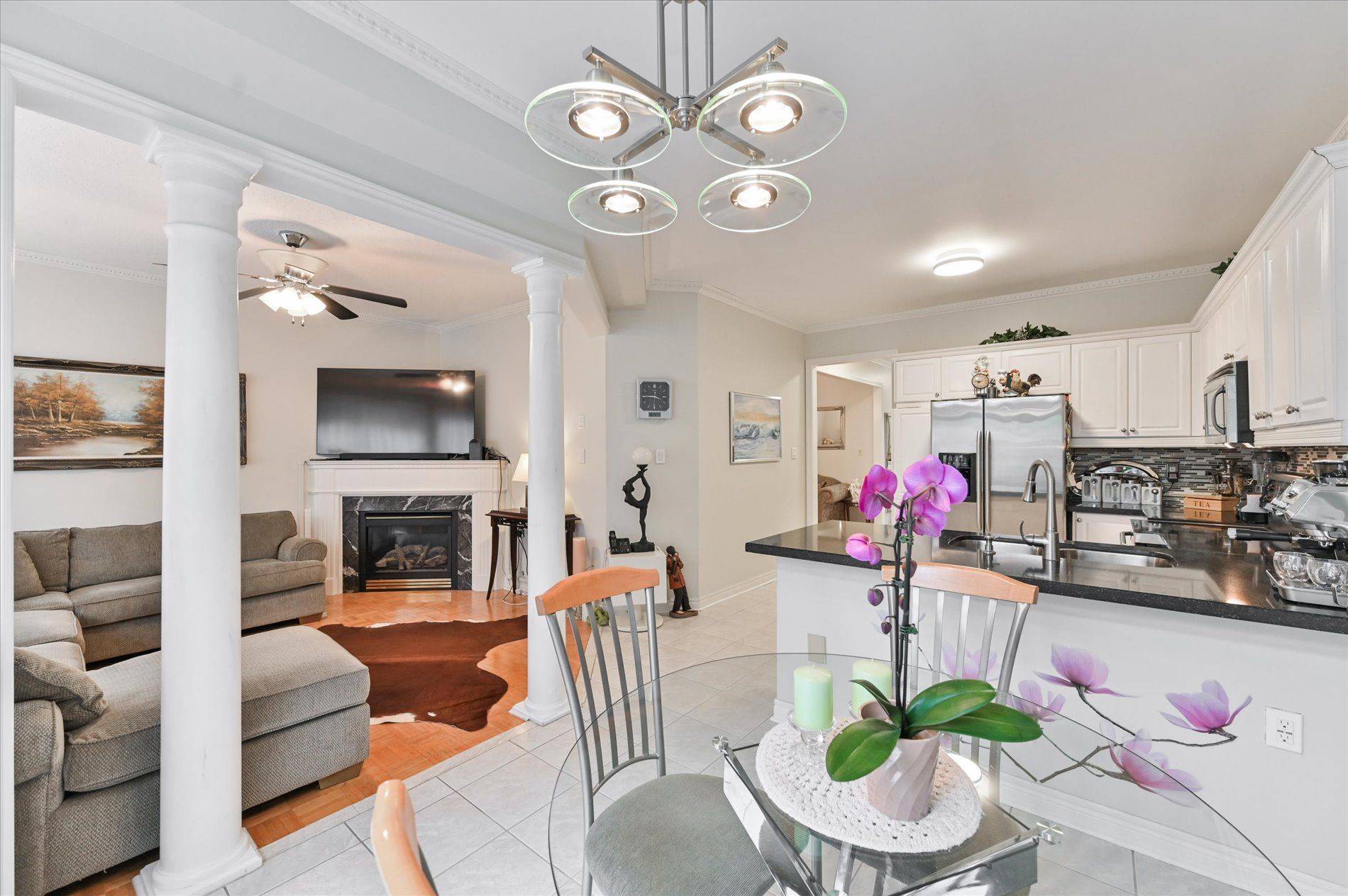 Mississauga, ON L5M 6R6,3485 Mcdowell DR