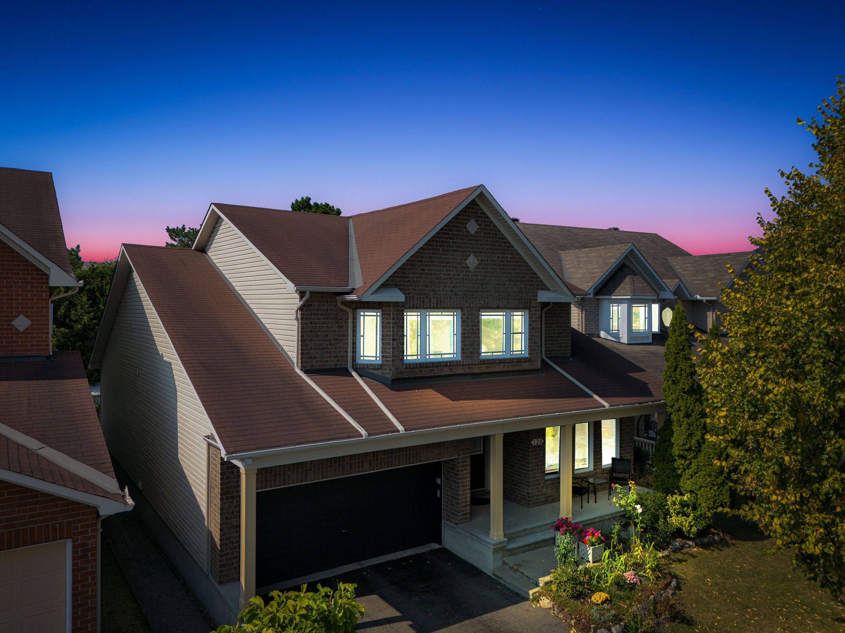 Hunt Club - Windsor Park Village And Area, ON K1V 1Z3,128 Annapolis CIR