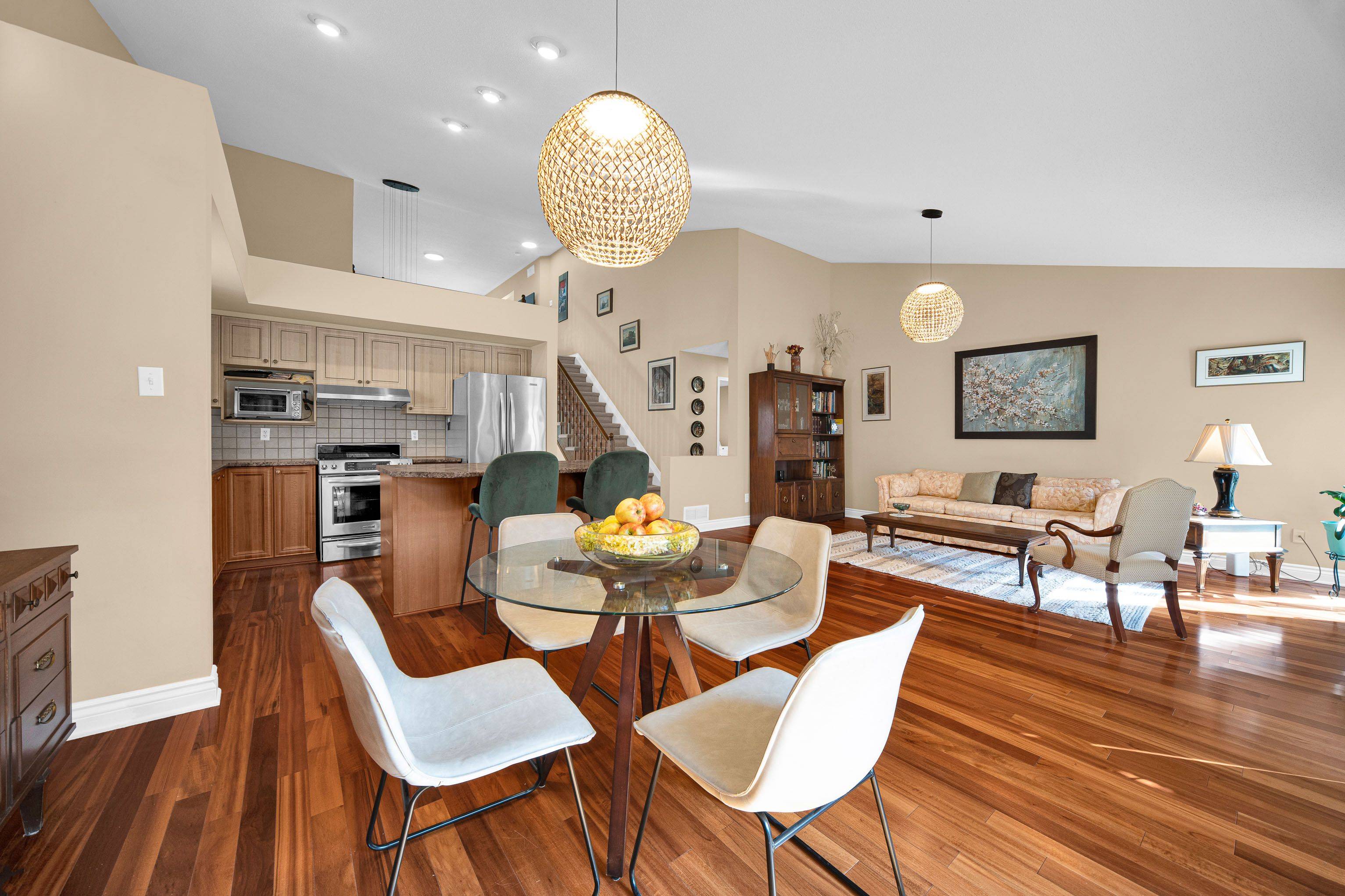 Hunt Club - Windsor Park Village And Area, ON K1V 1Z3,128 Annapolis CIR