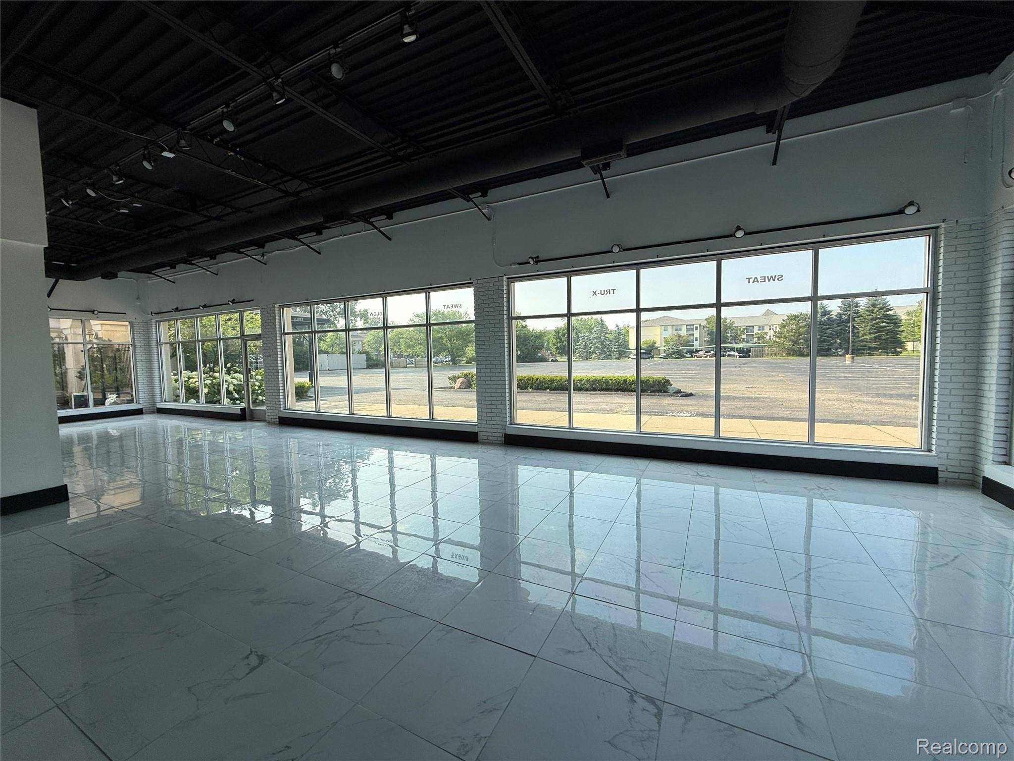 Flushing, MI 48433,1537 E Pierson RD #C