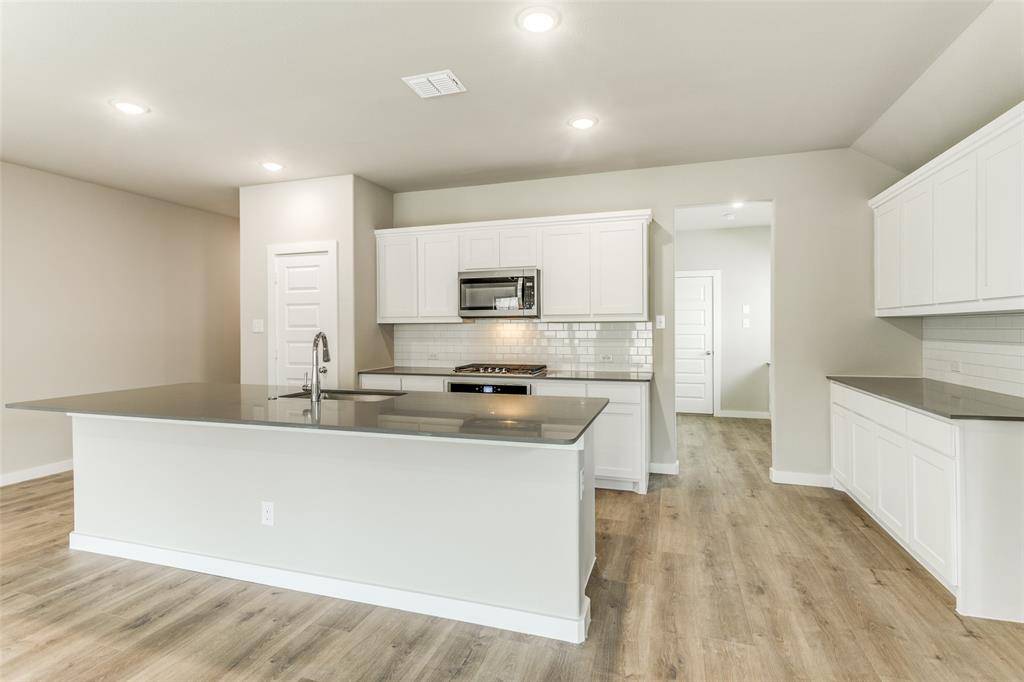 Mckinney, TX 75071,5211 Bellhurst Drive