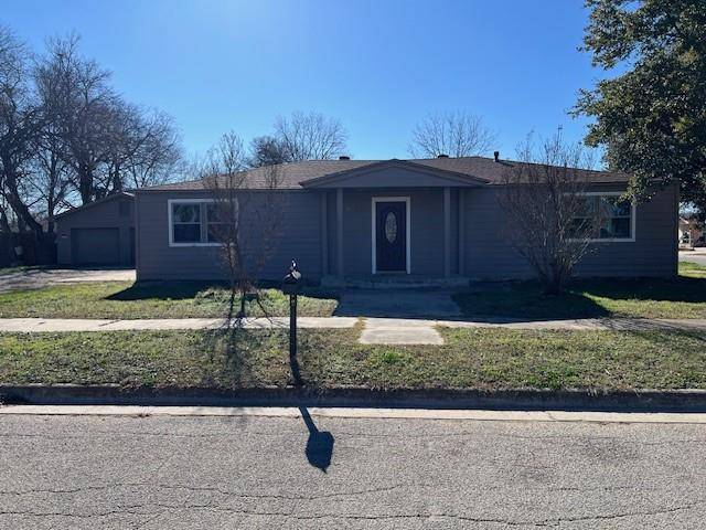 Gainesville, TX 76240,812 Broadus Street