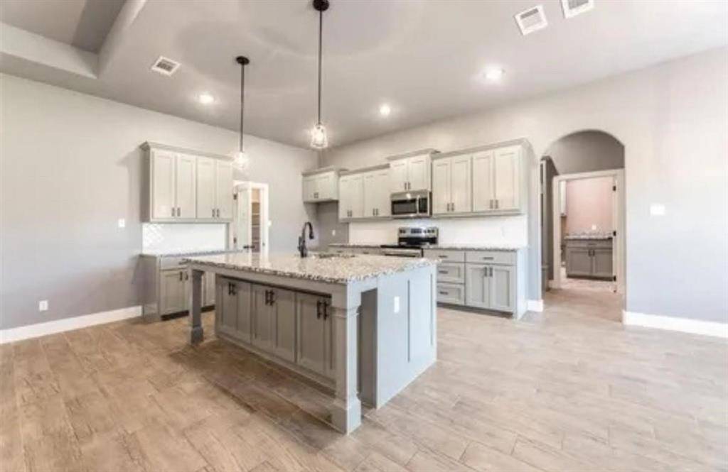 Weatherford, TX 76088,136 Cottongame Road