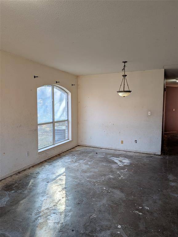 Arlington, TX 76012,2301 Springmere Drive