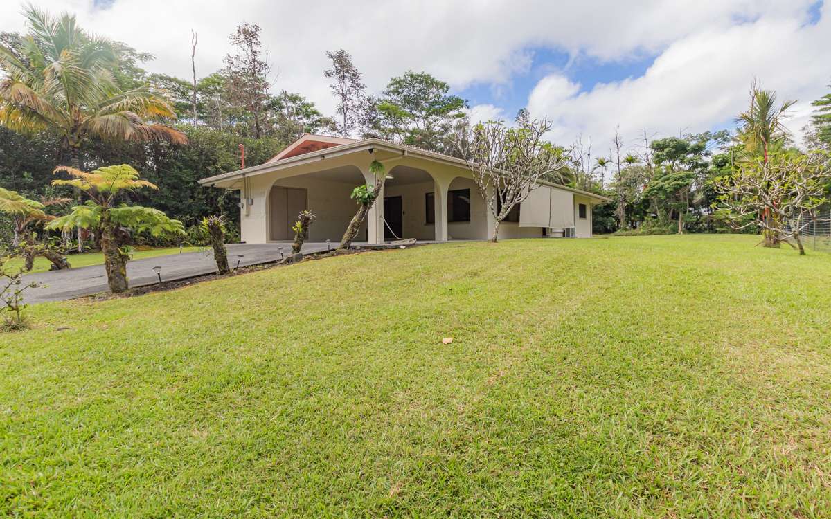 Pahoa, HI 96778,15-2784 INA ST