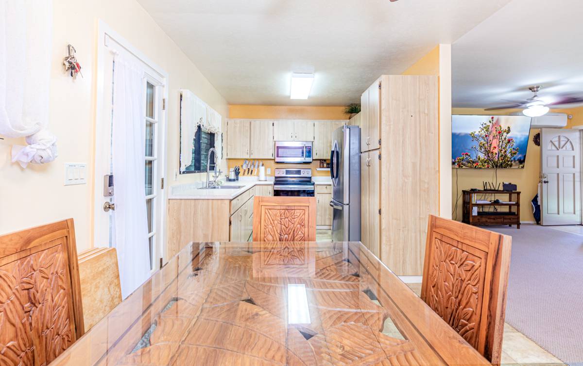 Pahoa, HI 96778,15-2784 INA ST