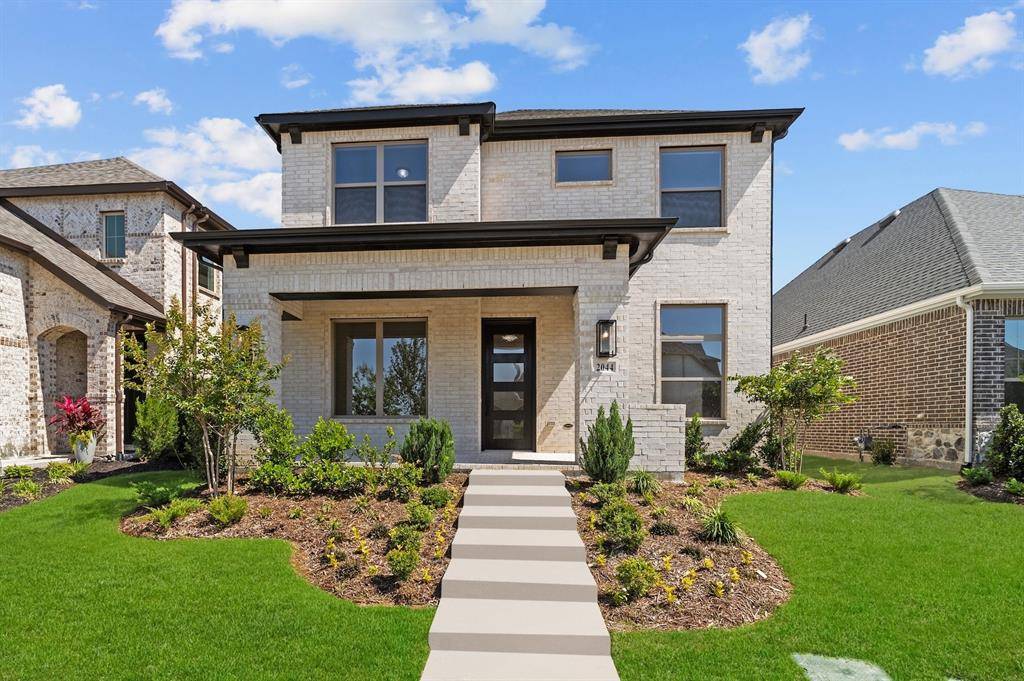 Van Alstyne, TX 75495,2044 Cuellar Way