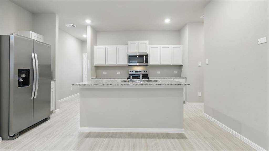 Fort Worth, TX 76140,3053 PECAN FARM Lane