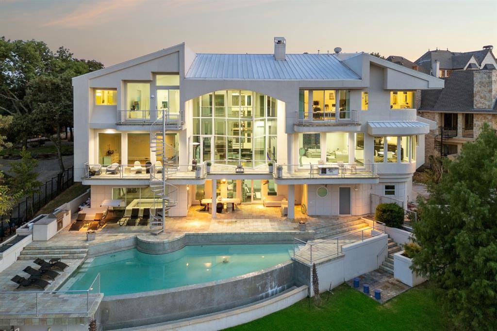 Highland Village, TX 75077,817 N Shore Drive