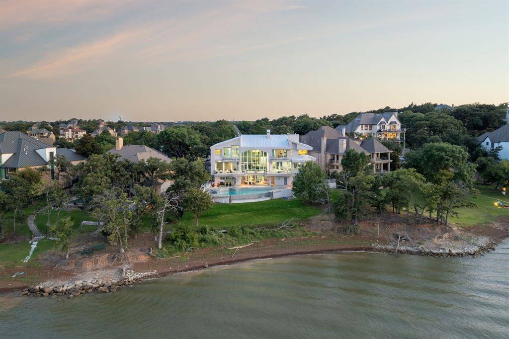 Highland Village, TX 75077,817 N Shore Drive