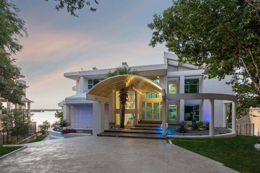 Highland Village, TX 75077,817 N Shore Drive