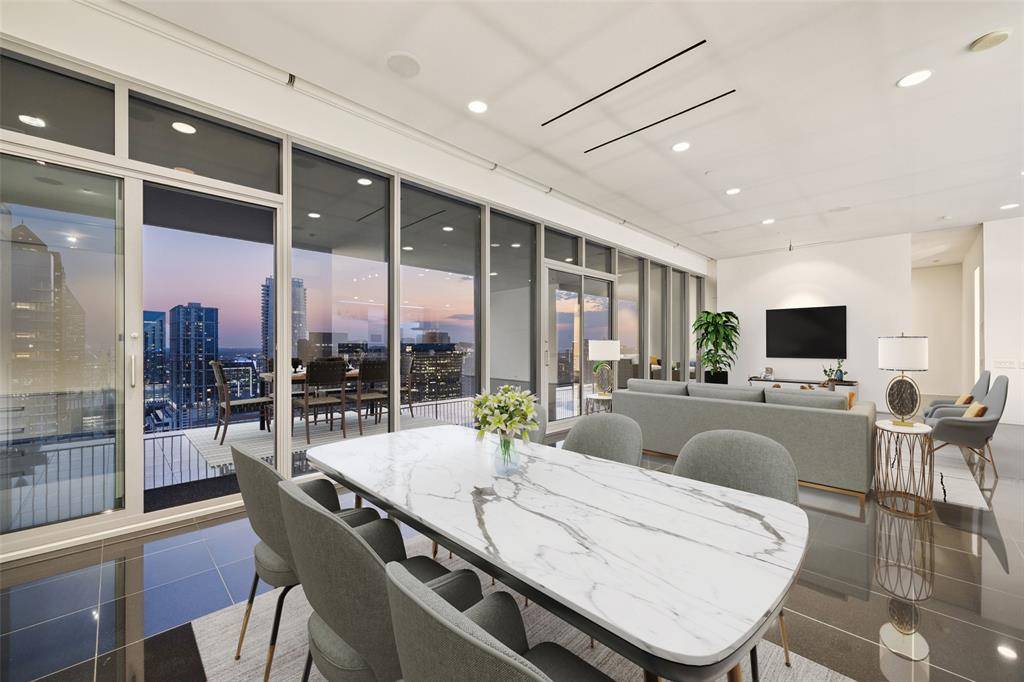 Dallas, TX 75201,1717 Arts Plaza Drive #2107