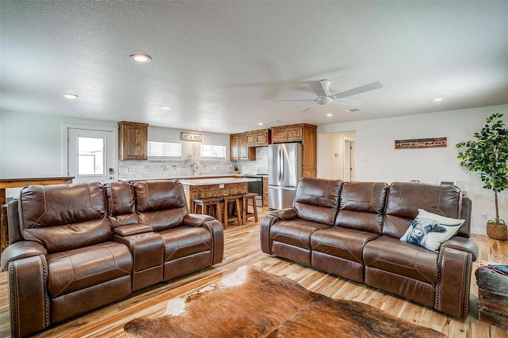 Weatherford, TX 76085,3930 Old Springtown Road