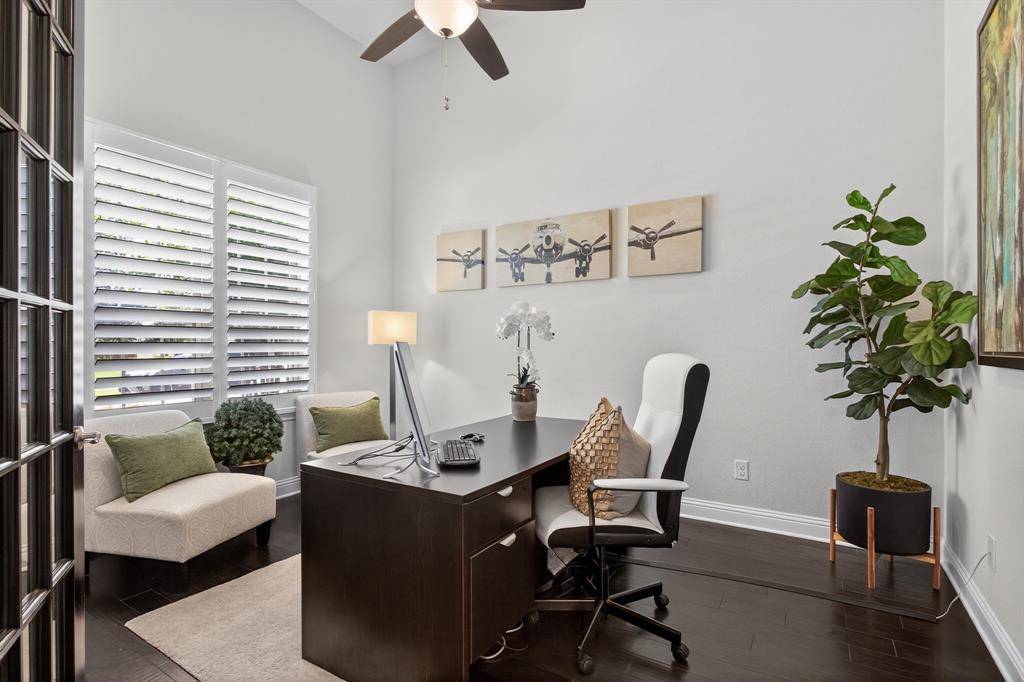 Flower Mound, TX 76226,10916 Smoky Oak Trail