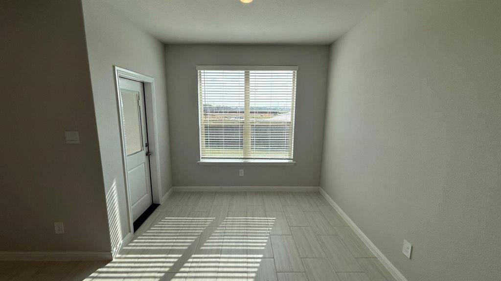 Granbury, TX 76049,321 GALLANT MAN Court