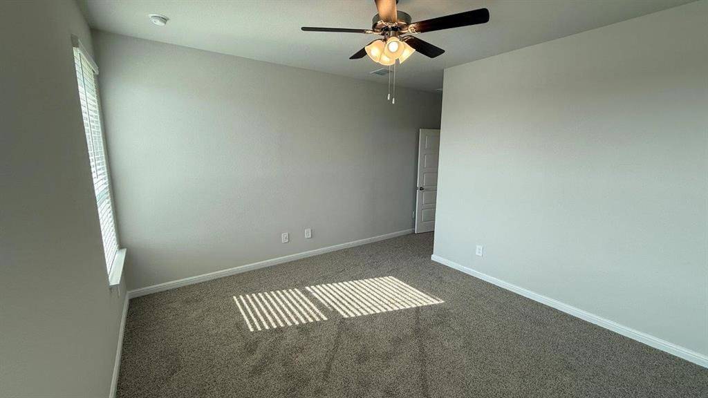 Granbury, TX 76049,321 GALLANT MAN Court