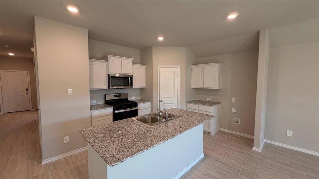 Fort Worth, TX 76131,8437 COFFEE SPRINGS Drive