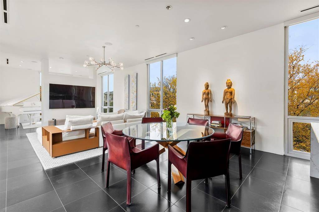 Dallas, TX 75219,3740 Holland Avenue #3C