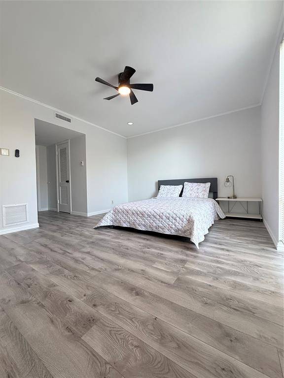 Grand Prairie, TX 75050,576 E Avenue J #B